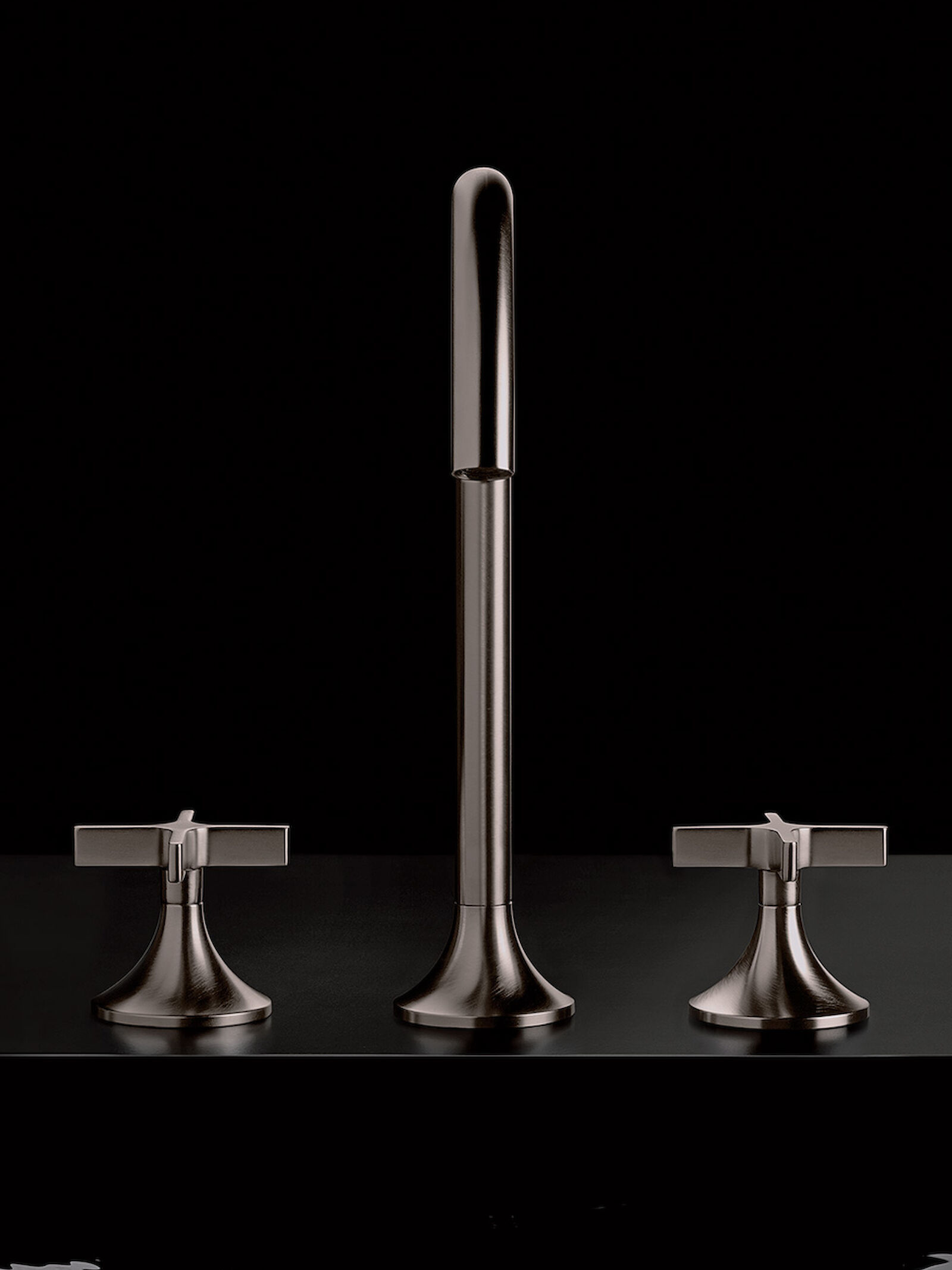 Elegant, progressive fittings series Vaia for Dornbracht